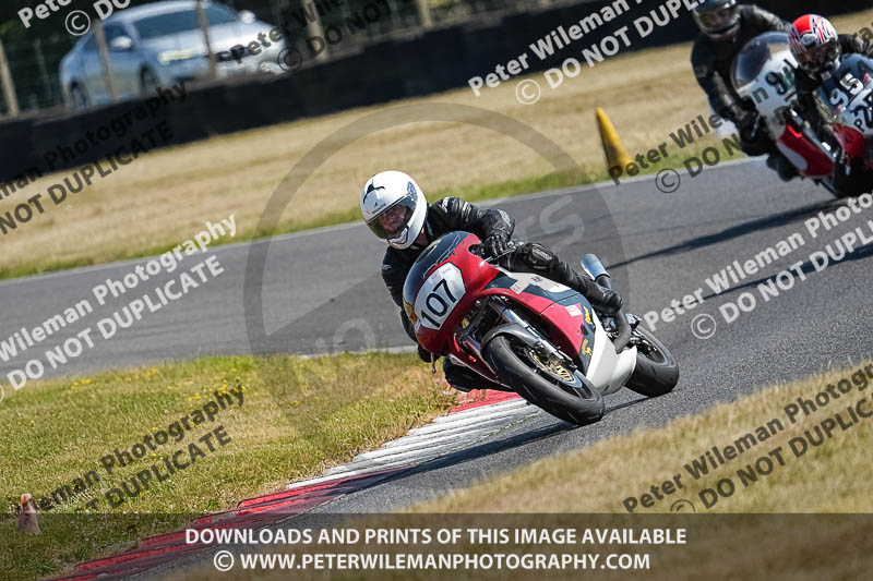 cadwell park;cadwell park photographs;cadwell trackday photographs;enduro digital images;event digital images;eventdigitalimages;peter wileman photography;racing digital images;trackday digital images;trackday photos